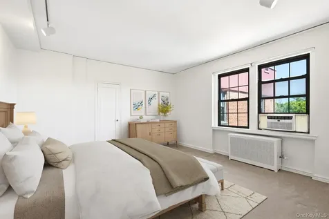 180 Garth Road Scarsdale NY 10583