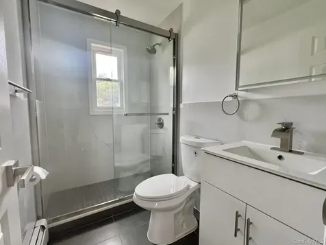 33 Cherry Lane Carle Place NY 11514