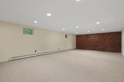 17 Galloway Lane Cortlandt Manor NY 10567