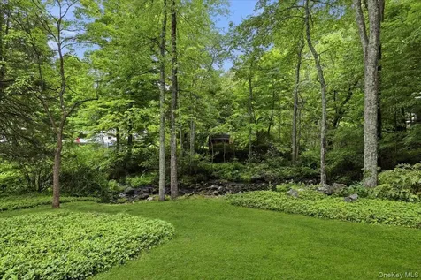17 Galloway Lane Cortlandt Manor NY 10567