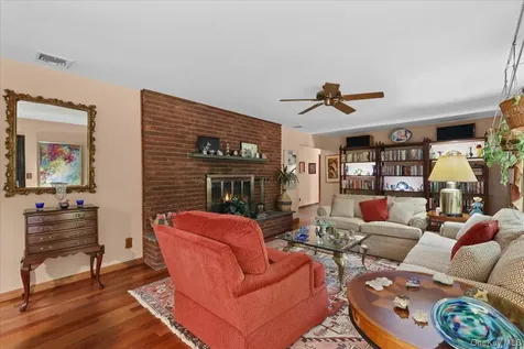17 Galloway Lane Cortlandt Manor NY 10567