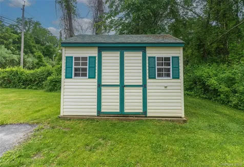 1889 Route 22 Wingdale NY 12594