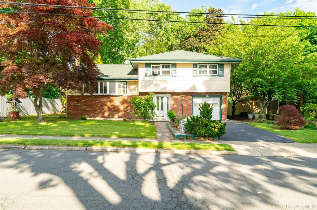 2 Forest Knoll Drive Suffern NY 10901