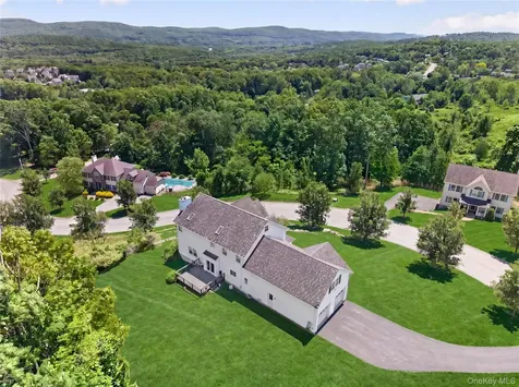8 Alloway Crescent Highland Mills NY 10930
