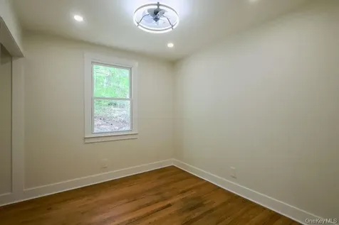 1011 Parkway Place Peekskill NY 10566