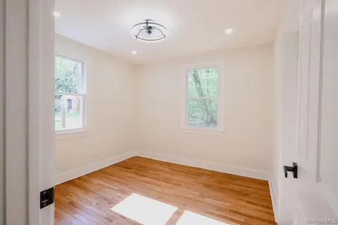 1011 Parkway Place Peekskill NY 10566