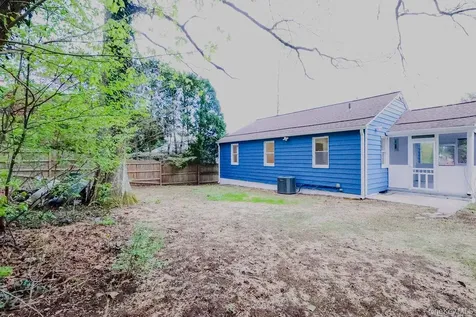 1011 Parkway Place Peekskill NY 10566