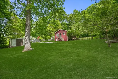 10 Mcgregor Lane Crompond NY 10517