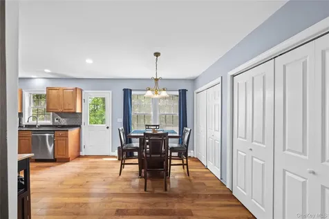 10 Mcgregor Lane Crompond NY 10517