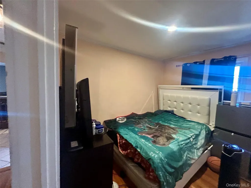 Massapequa NY 11758