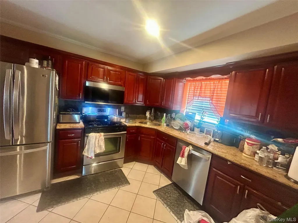 Massapequa NY 11758