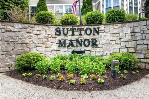 206 Sutton Drive Mount Kisco NY 10549