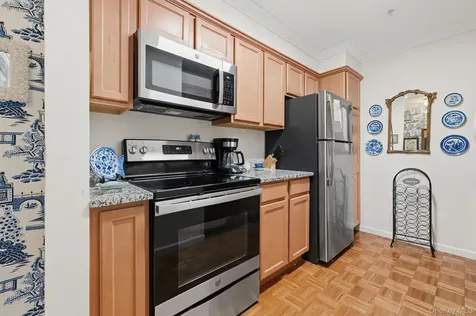 206 Sutton Drive Mount Kisco NY 10549