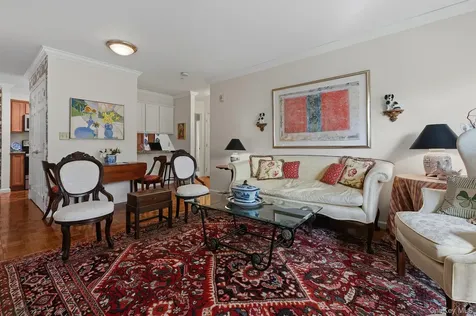 206 Sutton Drive Mount Kisco NY 10549