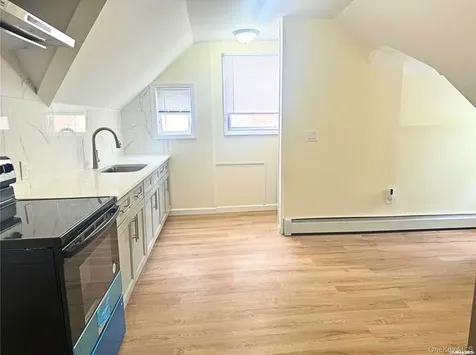 79-38 209th Street Hollis Hills NY 11364