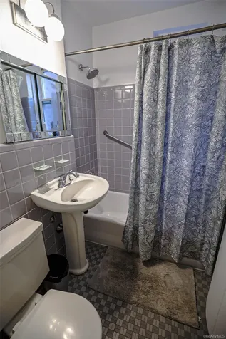 625 Gramatan Avenue Mount Vernon NY 10552