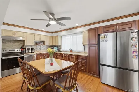 51 Peter Way Kiamesha Lake NY 12751