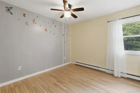51 Peter Way Kiamesha Lake NY 12751