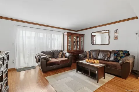 51 Peter Way Kiamesha Lake NY 12751