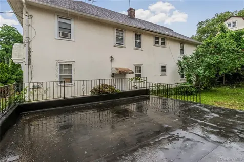 106 Hillside Avenue Mount Vernon NY 10553