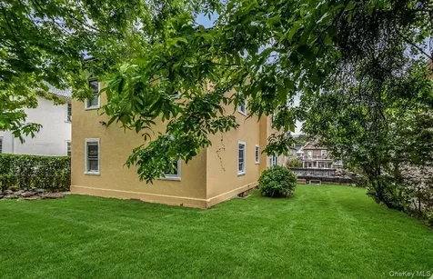 106 Hillside Avenue Mount Vernon NY 10553