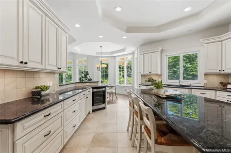 1960 Midlane S Syosset NY 11791