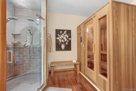 30 Whitney Drive Woodstock NY 12498