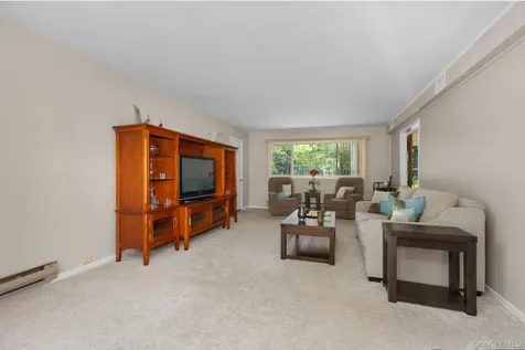 351 London Road Yorktown Heights NY 10598