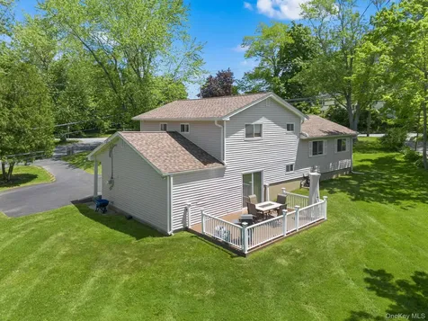 351 London Road Yorktown Heights NY 10598