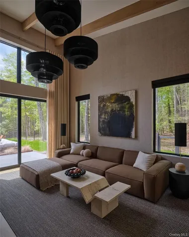 2 Stonecreek Road Woodstock NY 12498