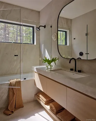 2 Stonecreek Road Woodstock NY 12498