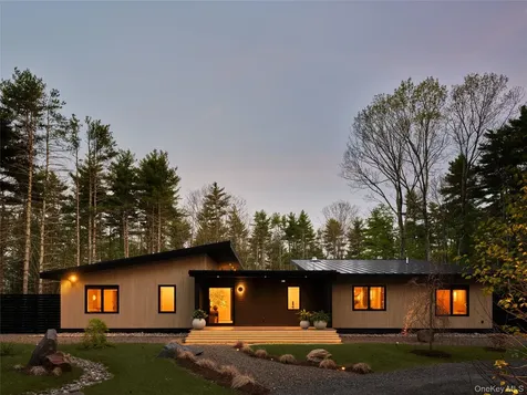 2 Stonecreek Road Woodstock NY 12498