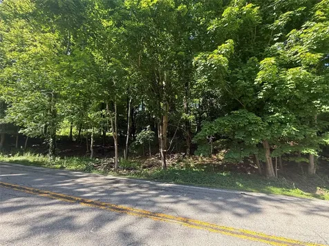 RT-292 Holmes NY 12531