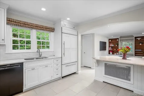 49 Eton Road Larchmont NY 10538