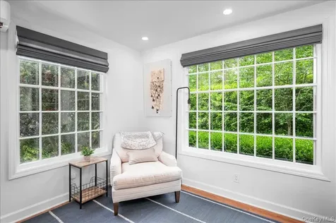 49 Eton Road Larchmont NY 10538