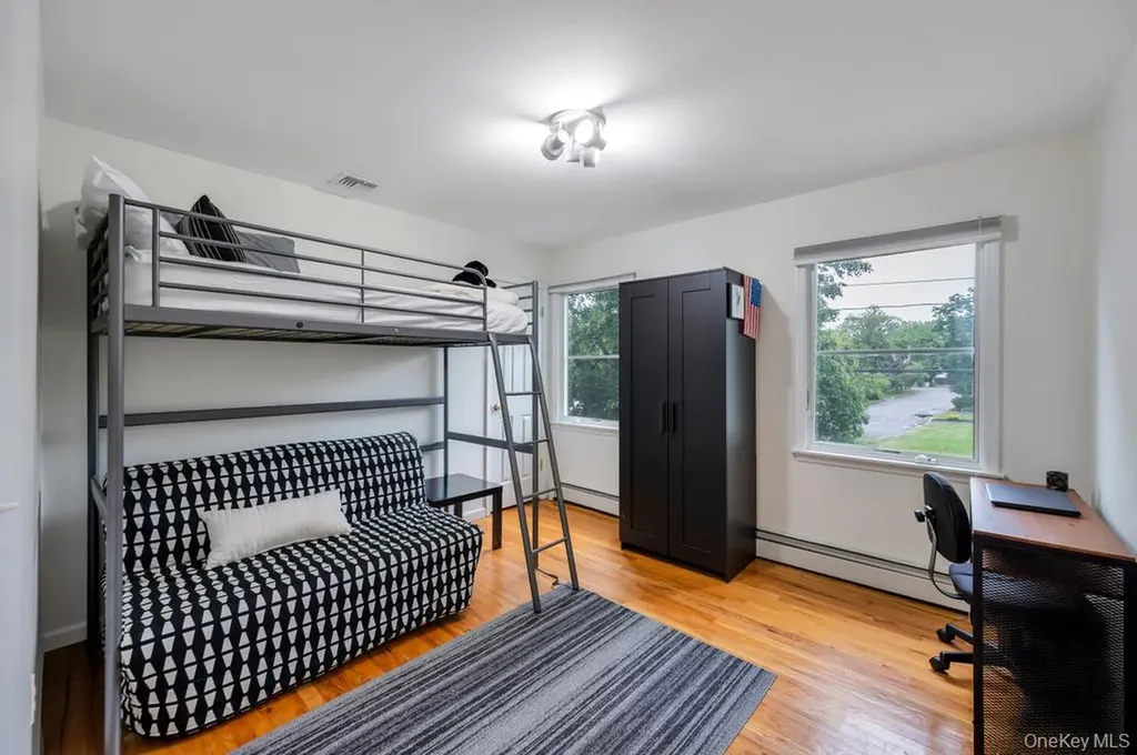75 Elm Avenue Smithtown NY 11787