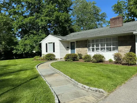 3 Stonewall Lane Mamaroneck NY 10543