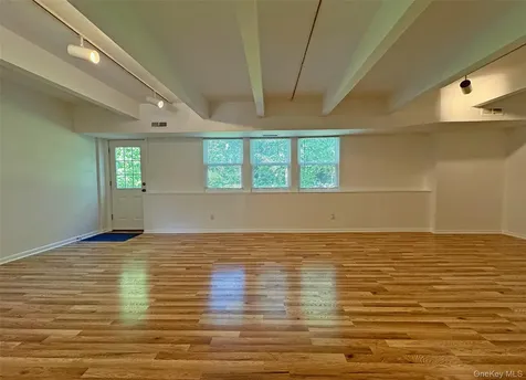 3 Stonewall Lane Mamaroneck NY 10543