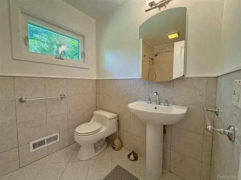 3 Stonewall Lane Mamaroneck NY 10543