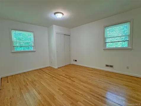 3 Stonewall Lane Mamaroneck NY 10543