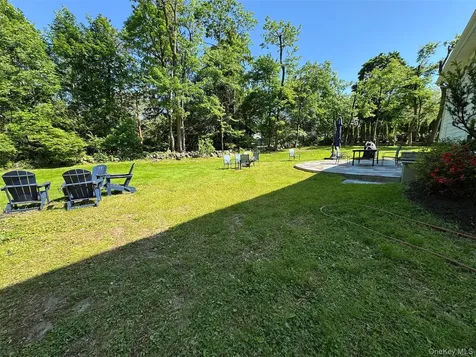 3 Stonewall Lane Mamaroneck NY 10543