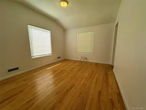 3 Stonewall Lane Mamaroneck NY 10543