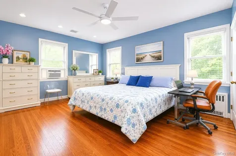 144-49 70th Avenue Kew Garden Hills NY 11367