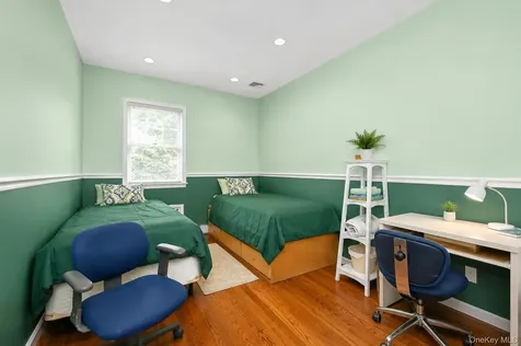 144-49 70th Avenue Kew Garden Hills NY 11367