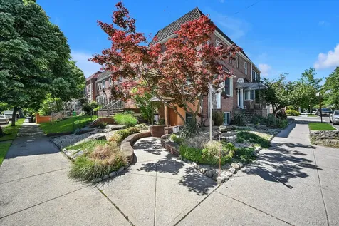 144-49 70th Avenue Kew Garden Hills NY 11367
