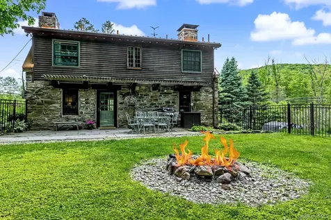 168 Old Route 55 Pawling NY 12564