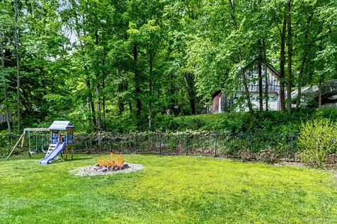 168 Old Route 55 Pawling NY 12564