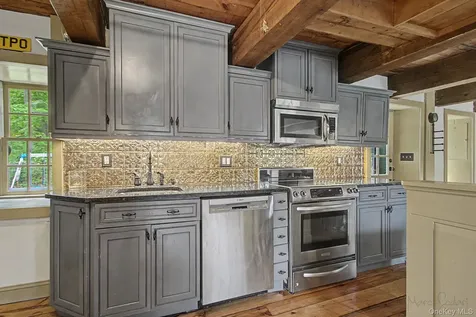 168 Old Route 55 Pawling NY 12564