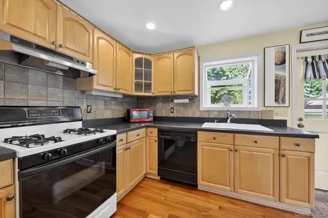 250 Rombout Avenue Beacon NY 12508