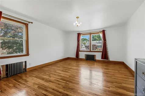 107 Hayward Street Yonkers NY 10704